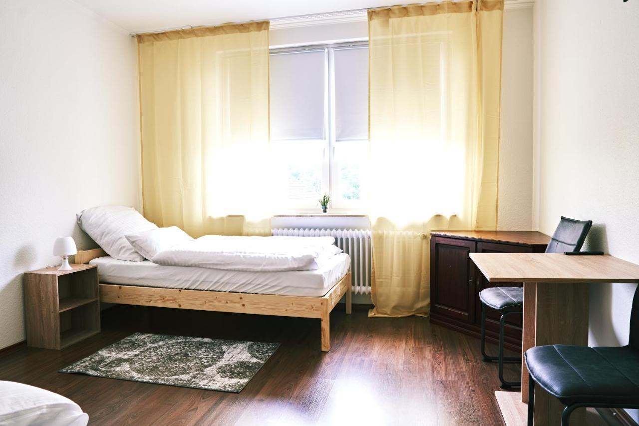 Pension & Monteurwohnungen Burglesum เบรเมน ภายนอก รูปภาพ